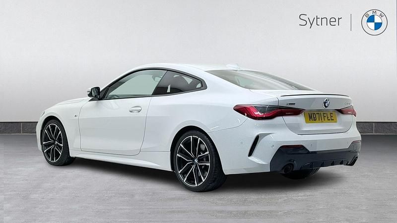 Used BMW 430 M Sport 282 HP (207 kW) 2022 White Coupe