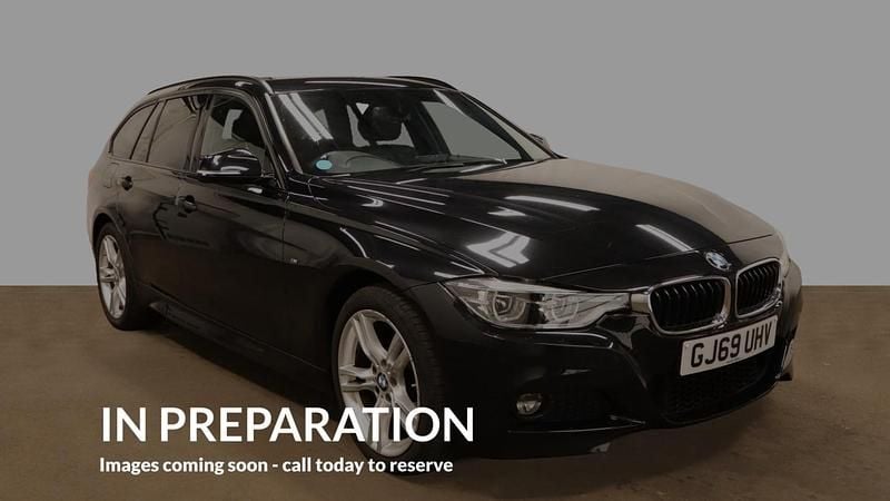 Black Used 2019 BMW 320 M Sport Estate | £18,920 (Good price) - Image 1/4