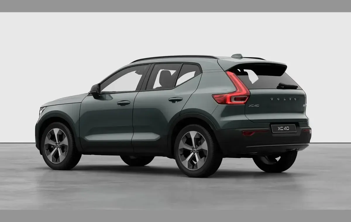 New Volvo XC40 Plus 161 HP (118 kW) 2026 Other SUV