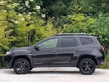 Used Dacia Duster Extreme 90 HP (66 kW) 2023 Black SUV