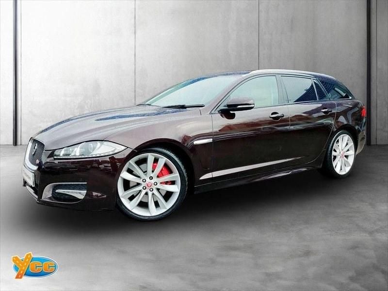 Used Jaguar XF Sportbrake Portfolio 275 HP (202 kW) 2014 Red Estate