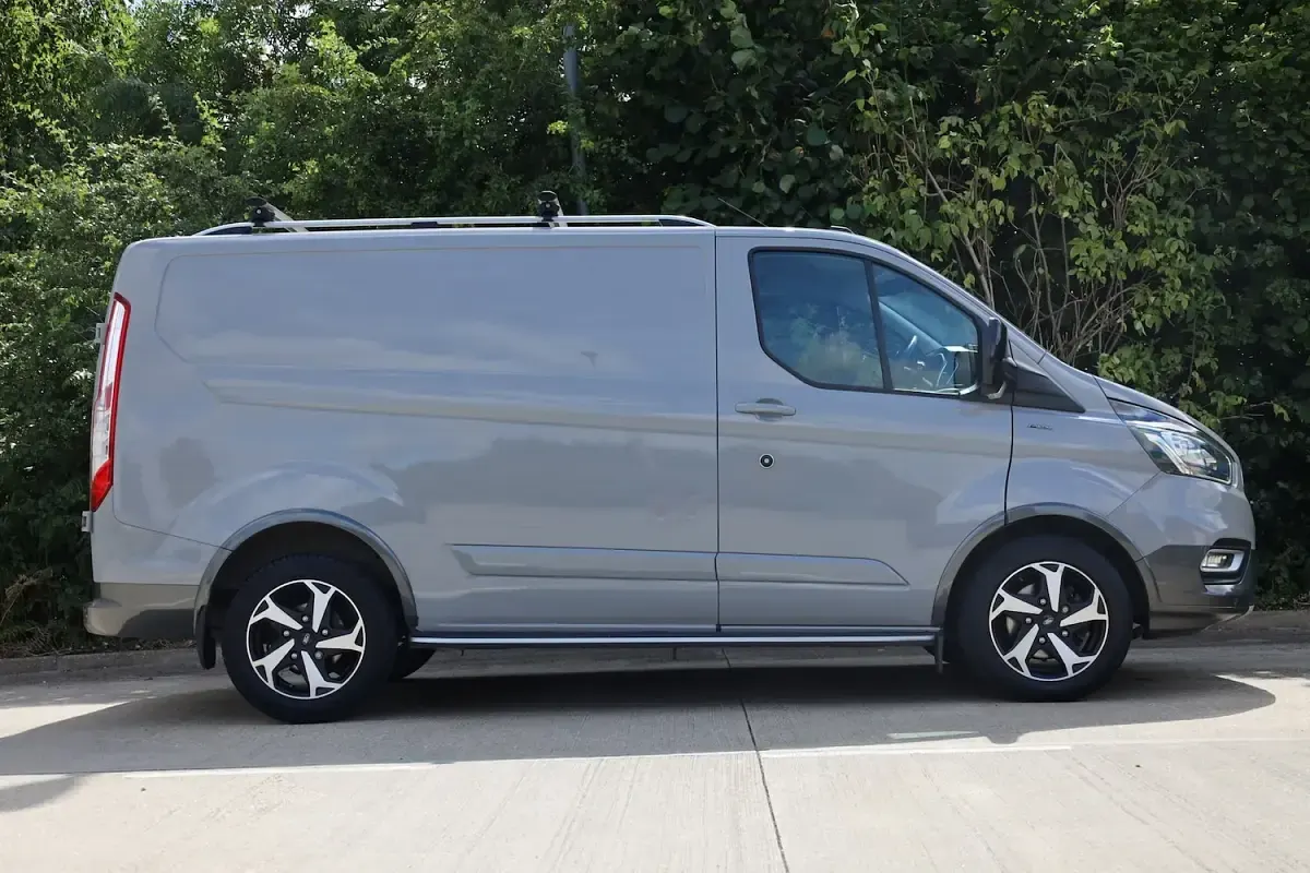 Used Ford Transit Custom Active 130 HP (95 kW) 2022 Grey Van