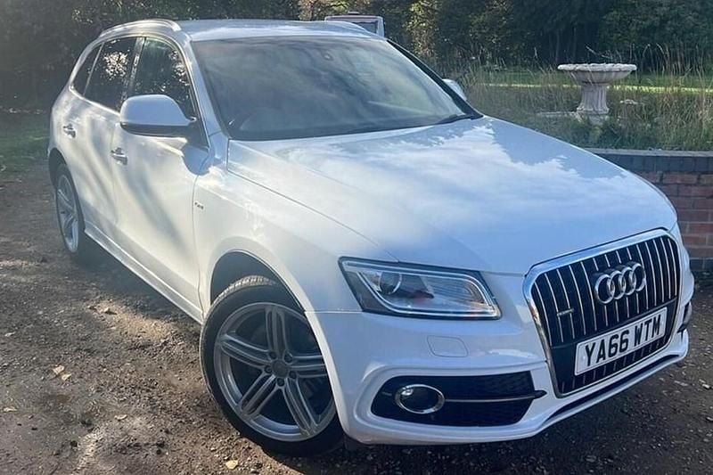 White Used 2017 Audi Q5 S-line plus SUV | £13,860 (Fair price) - Image 1/1