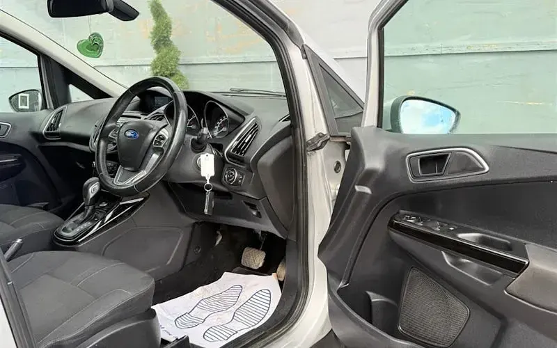 Used Ford B-MAX Titanium 105 HP (77 kW) 2014 Silver MPV