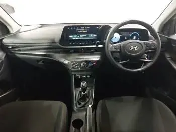 Used Hyundai i20 Advanced 100 HP (73 kW) 2025 Grey Hatchback