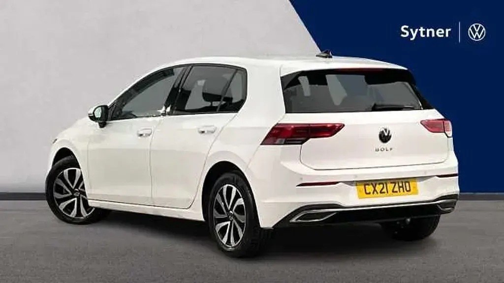 Used VW Golf VIII 110 HP (80 kW) 2021