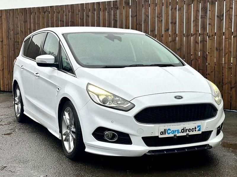 Used Ford S-MAX Sport 210 HP (154 kW) 2017 White MPV