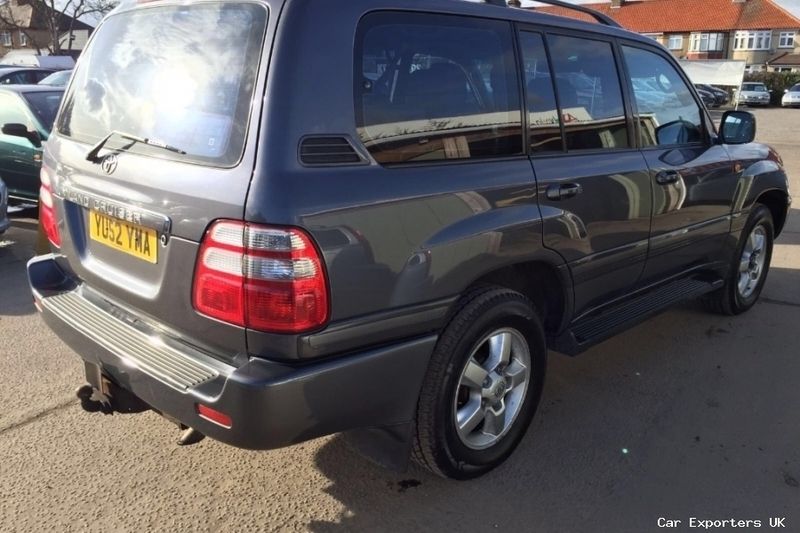 Used Toyota Land Cruiser 201 HP (147 kW) 2003 SUV