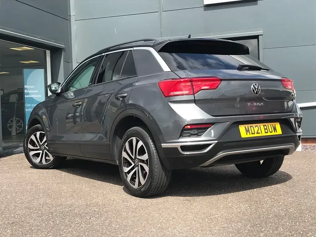 Used VW T-Roc Active 110 HP (80 kW) 2021 Grey SUV
