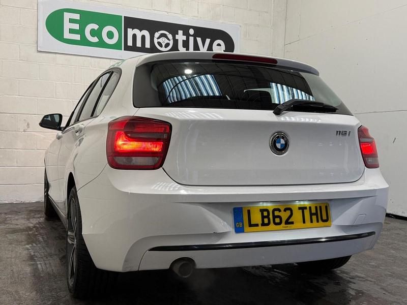 Used BMW 116 Sport Line 2013 White Hatchback
