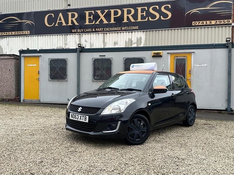 Used Suzuki Swift 94 HP (69 kW) 2013 Black Hatchback
