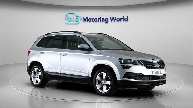 Used Skoda Karoq SE 115 HP (84 kW) 2020 Silver SUV