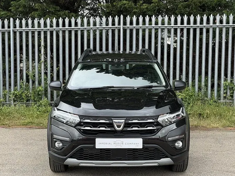 Used Dacia Jogger Essentiel 110 HP (80 kW) 2023 Black MPV