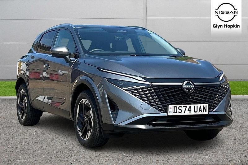 Grey Used 2024 Nissan Qashqai N-Connecta SUV | £26,914 (Expensive) - Image 1/4