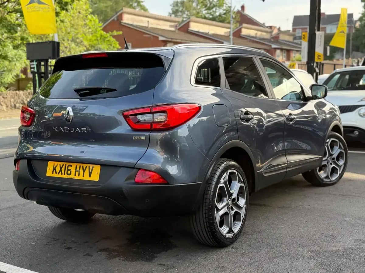 Used Renault Kadjar Dynamique 110 HP (80 kW) 2016 Grey SUV