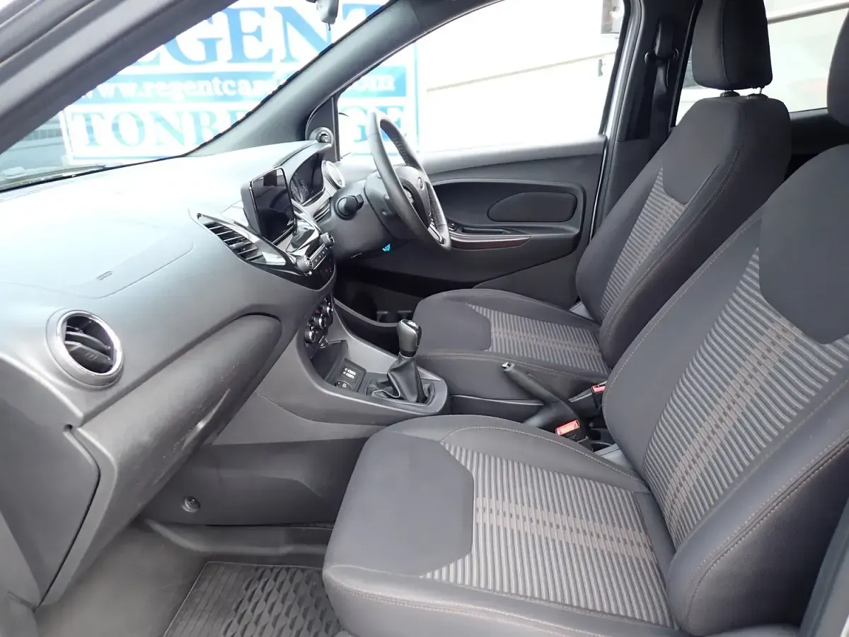 Used Ford Ka Plus Active 85 HP (62 kW) 2019 Silver Hatchback
