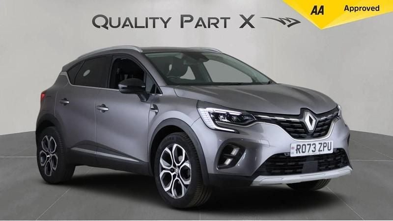 Grey Used 2023 Renault Captur Techno SUV | £13,875 (Good price) - Image 1/4