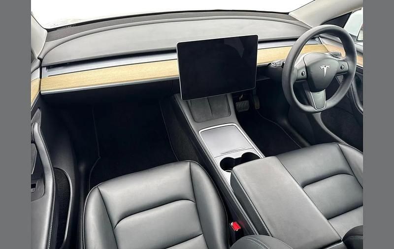 Used Tesla Model Y RWD 219 kW (299 HP) 2023 White SUV