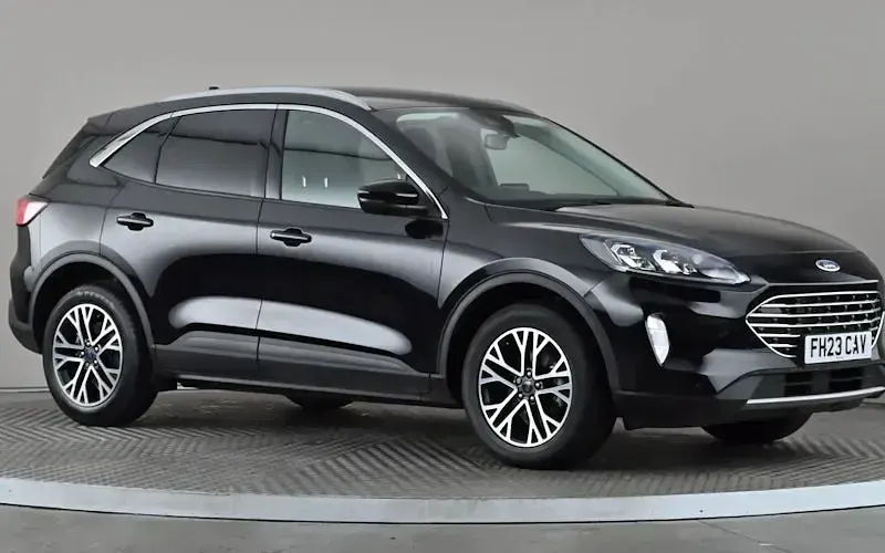 Used Ford Kuga Titanium 150 HP (110 kW) 2023 SUV