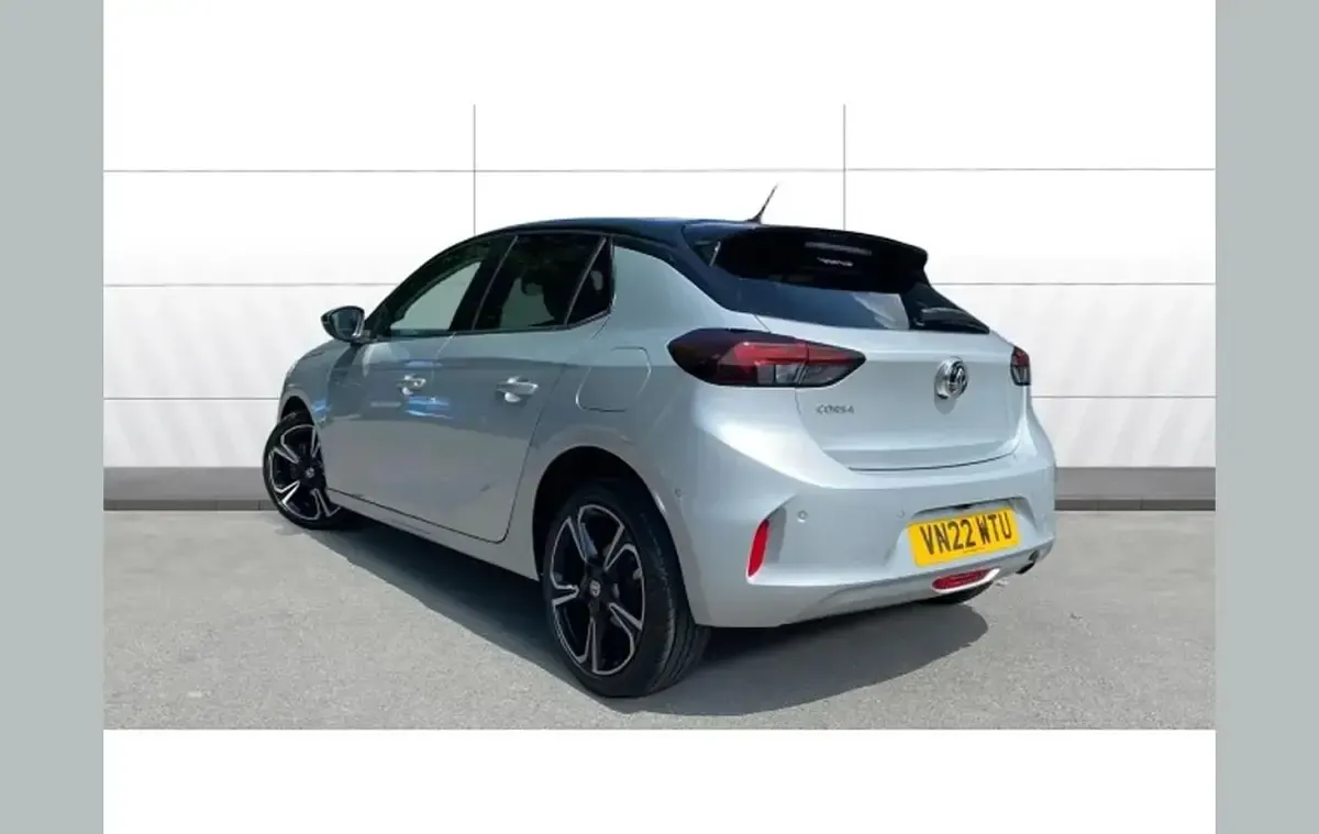 Used Vauxhall Corsa Edition 99 HP (72 kW) 2022 Grey Hatchback