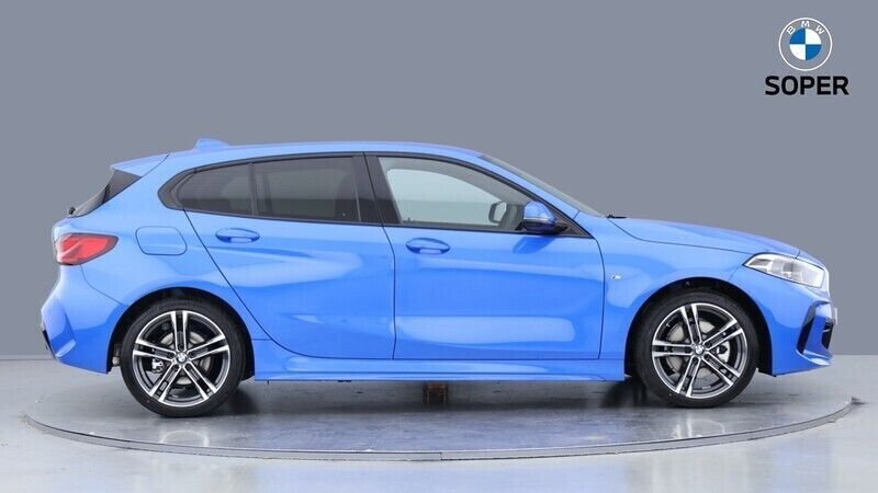 Used BMW 118 M Sport 134 HP (98 kW) 2023 Blue Hatchback