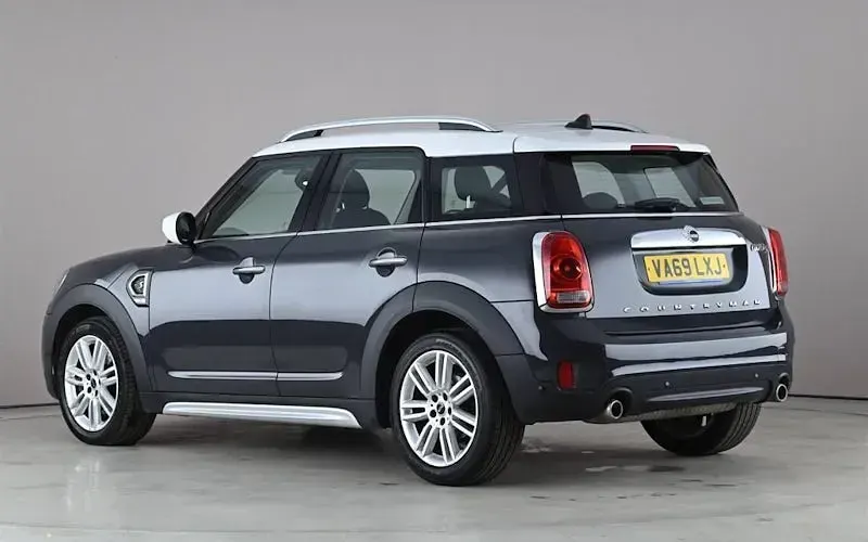 Used Mini Cooper S Exclusive 192 HP (141 kW) 2020 Hatchback