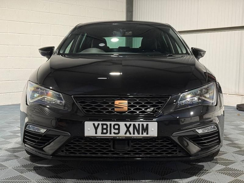 Used Seat Leon CUPRA 290 HP (213 kW) 2019 Black Hatchback