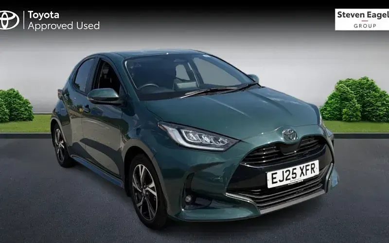 Used Toyota Yaris Design 116 HP (85 kW) 2025 Hatchback