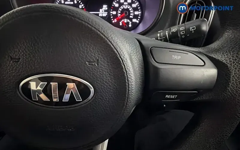 Used Kia Picanto 67 HP (49 kW) 2021 White Hatchback