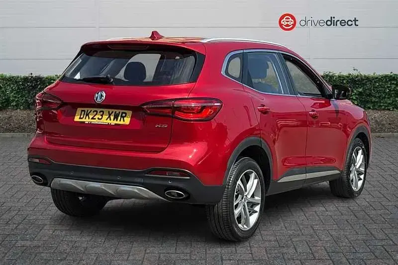 Used MG HS Excite 162 HP (119 kW) 2023 Red SUV