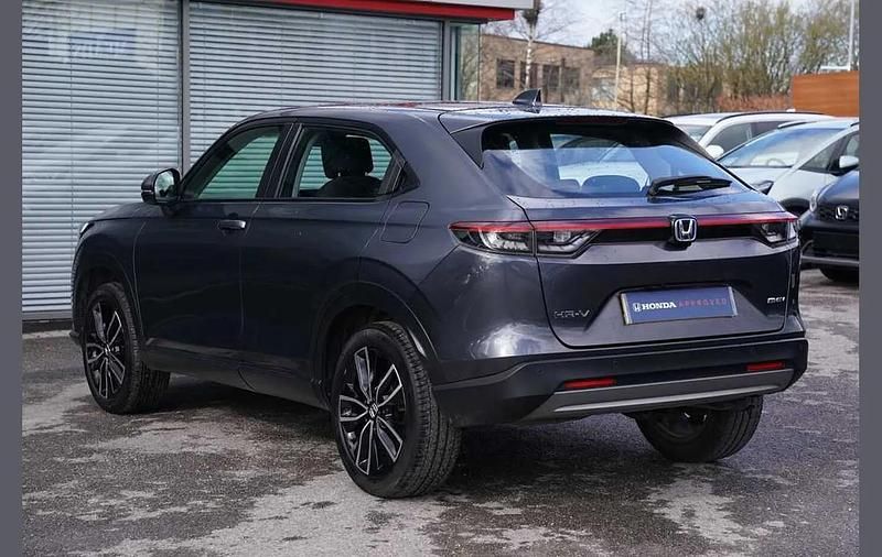 Second-hand Honda HR-V Elegance 128 CP (94 kW) 2023 Gri SUV
