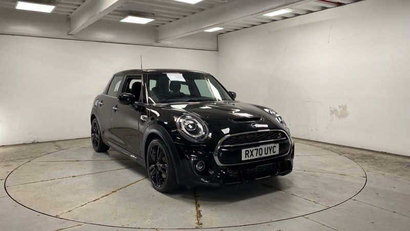 Midnight black Used 2021 Mini Cooper S Hatch Hatchback | £18,950 (Fair price) - Image 1/4