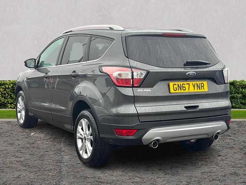 Used Ford Kuga Titanium 150 HP (110 kW) 2017 Grey SUV