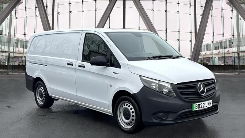 Used Mercedes e-Vito Progressive 85 kW (116 HP) 2022 White MPV