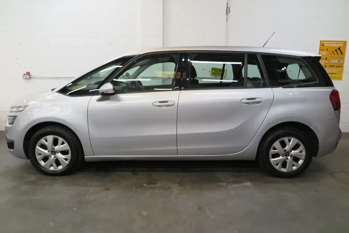 Used Citroën Grand C4 Picasso VTR Sport 115 HP (84 kW) 2014 Silver MPV