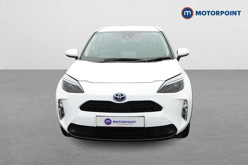 Used Toyota Yaris Hybrid 2023 White Hatchback