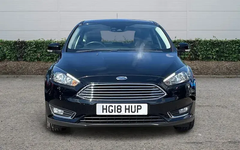 Used Ford Focus Titanium 125 HP (91 kW) 2017 Black Hatchback