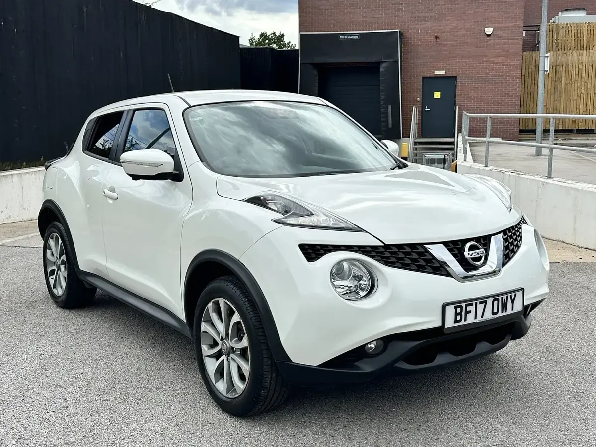 Used Nissan Juke Tekna 2017 White SUV