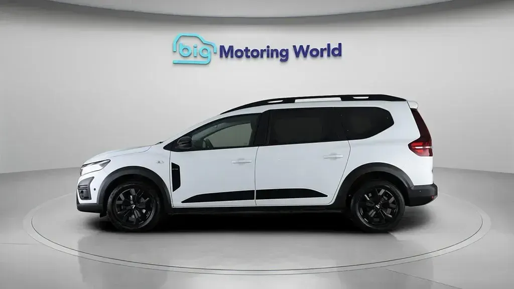 Used Dacia Jogger Extreme 110 HP (80 kW) 2023 MPV