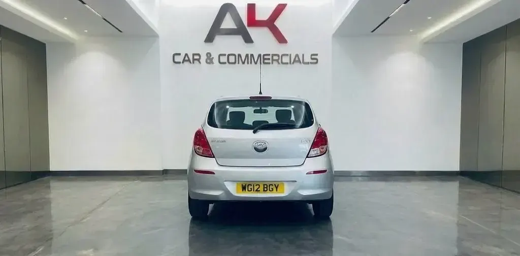 Używany Hyundai i20 Active 2012 Srebrny Hatchback