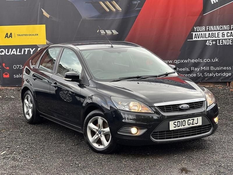Usado Ford Focus Zetec 110 HP (80 kW) 2010 Preto Citadino