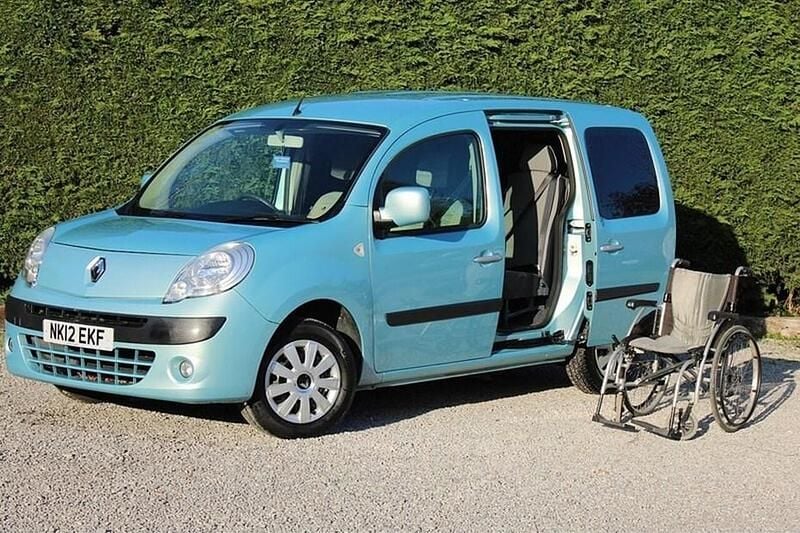 Used Renault Kangoo Expression 106 HP (77 kW) 2012 Blue MPV