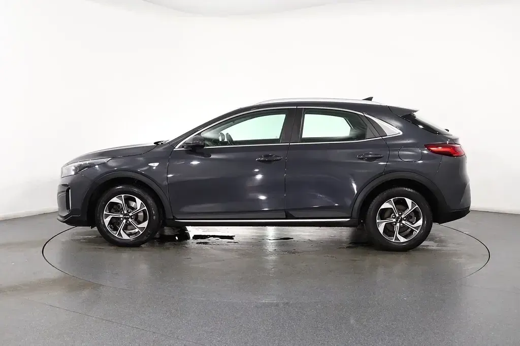 Used Kia XCeed 2023 Grey SUV