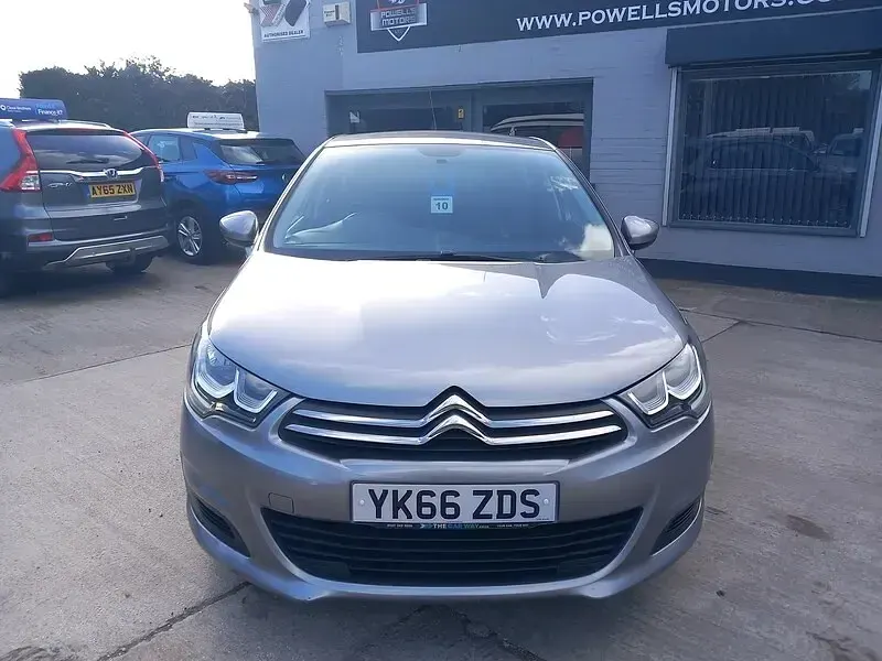 Used Citroën C4 Feel 100 HP (73 kW) 2016 Grey Hatchback