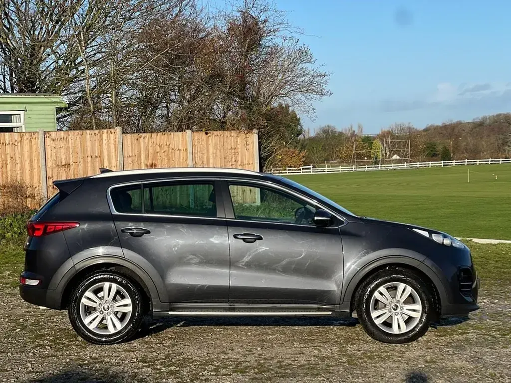 Used Kia Sportage 114 HP (83 kW) 2018 Silver SUV