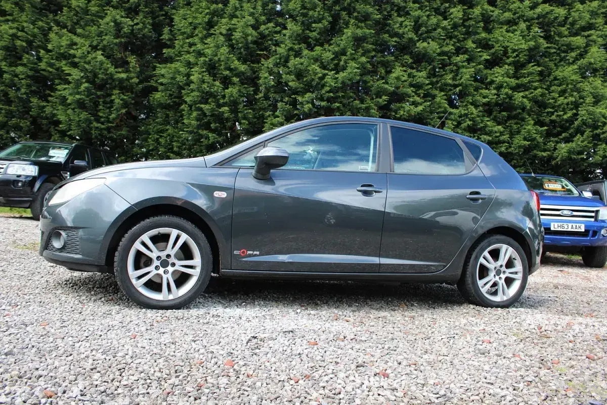 Used Seat Ibiza Copa 85 HP (62 kW) 2011 Grey Hatchback
