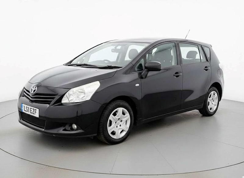 Usado Toyota Verso T2 2011 Preto Monovolume