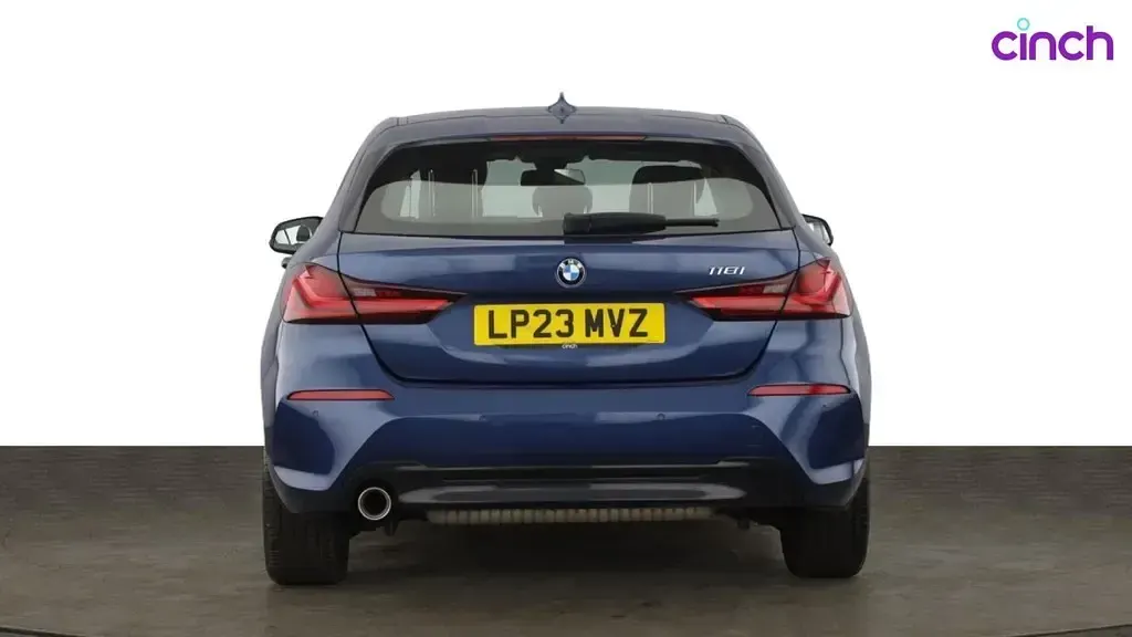 Used BMW 118 Sport Line 2023 Blue Hatchback