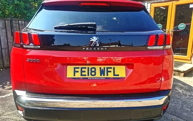 Used Peugeot 3008 Allure 120 HP (88 kW) 2018 Red SUV