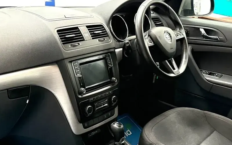 Used Skoda 110 R SE 110 HP (80 kW) 2016 Estate